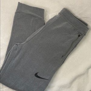 Nike youth boys jogger